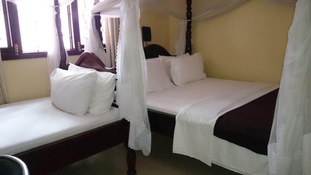 Transit Airport B&B Dar es Salaam Exterior photo
